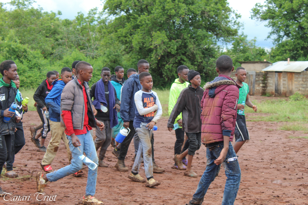 Tanari Trust youth program participants